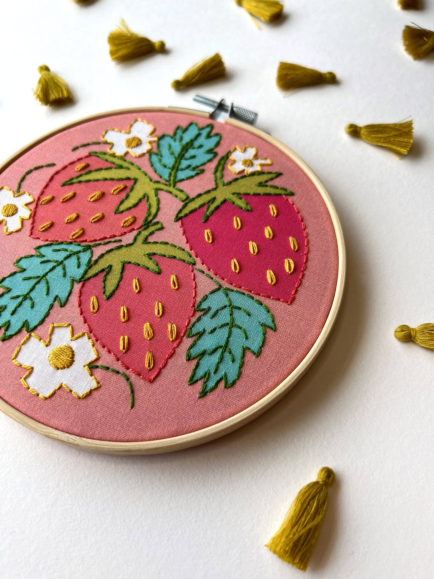 Strawberries - Embroidery Kit - Beginners