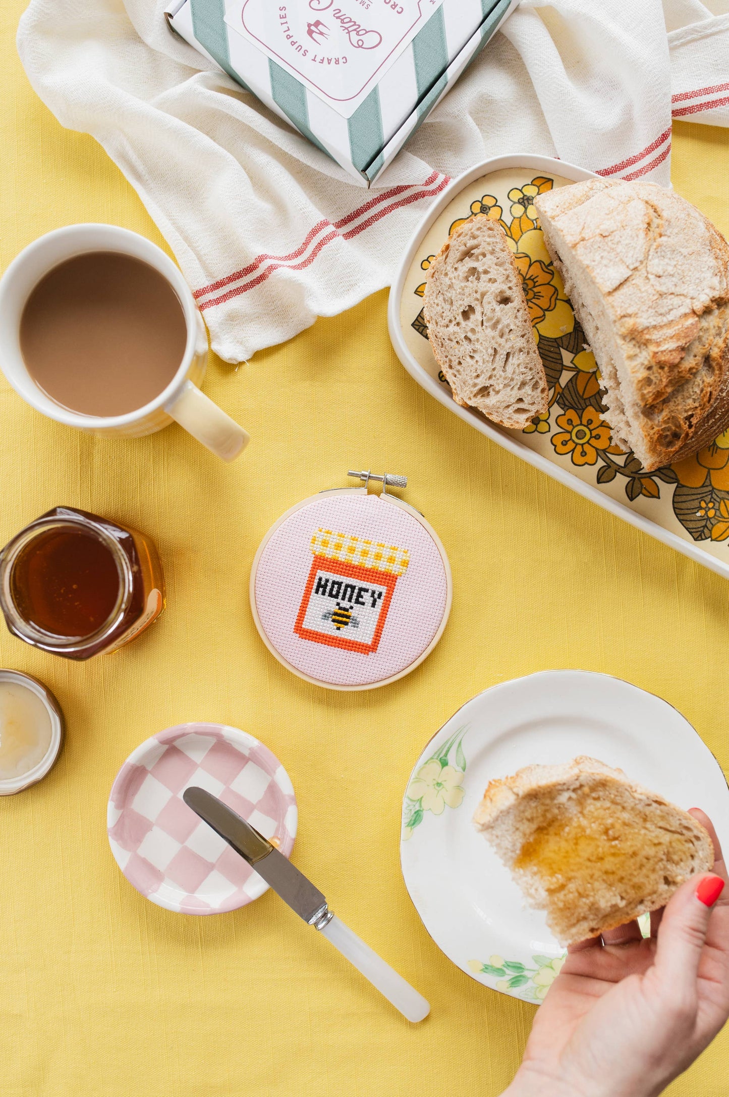 Honey Jar Cross Stitch Kit - Beginner Friendly