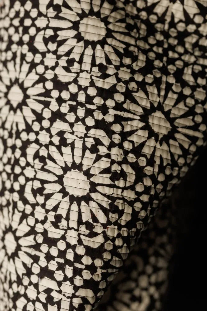 Black/Red Papercut Quilted Indian Cotton - Merchant & Mills (Per ½ Meter)