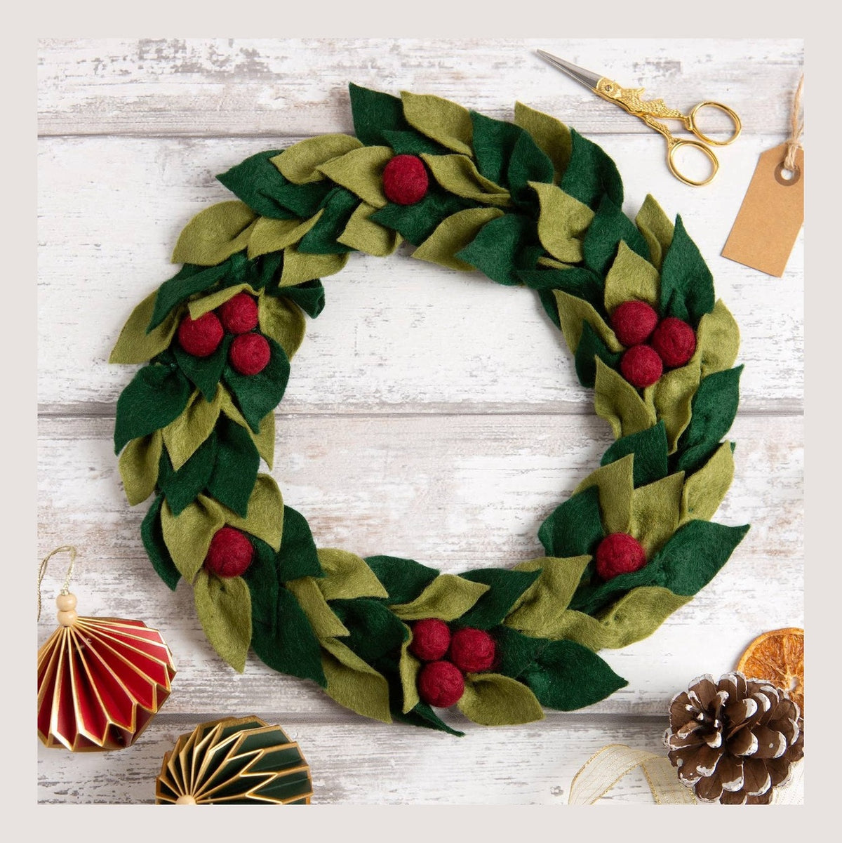 Christmas Berry Wreath - Felt Craft Kit