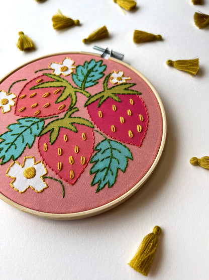 Strawberries - Embroidery Kit - Beginners