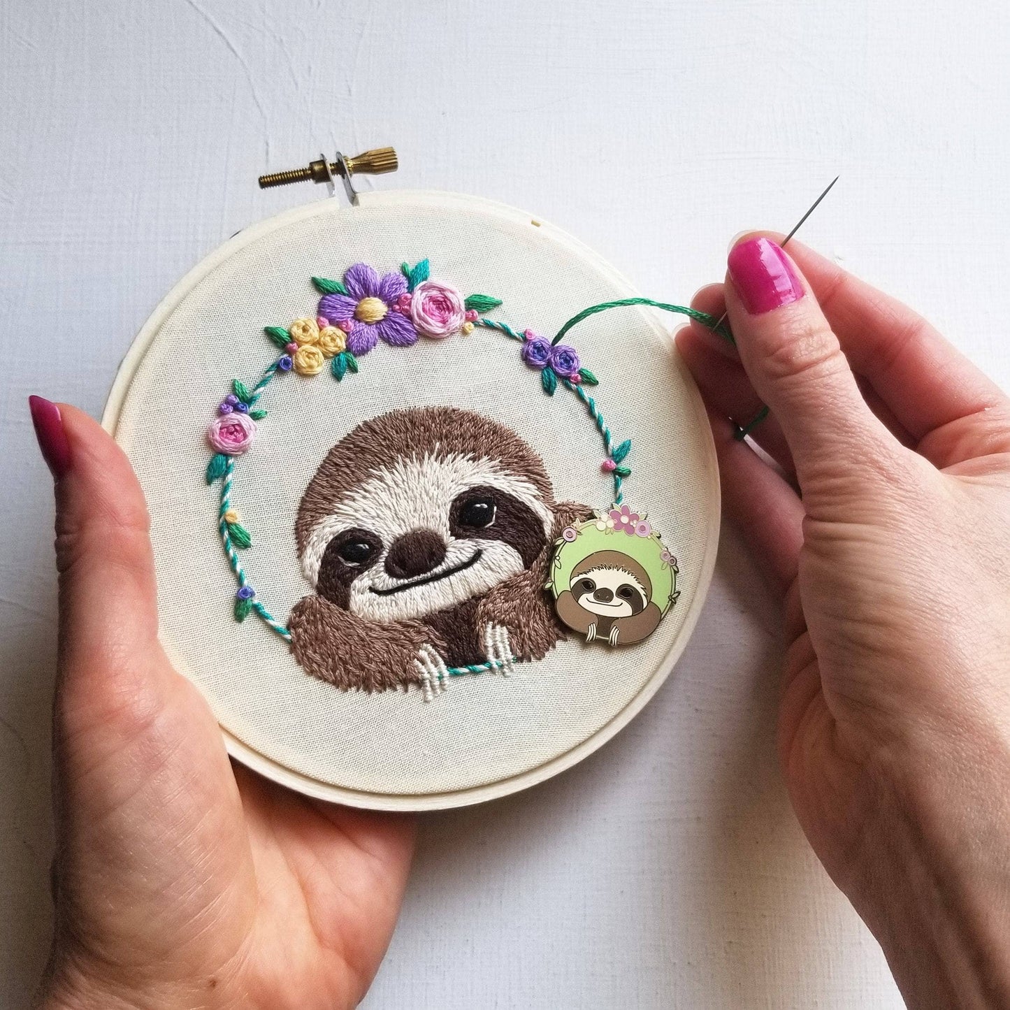 Smiling Sloth - Embroidery Kit