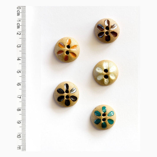 Geometric Grooves Handmade Buttons (Set of 5)