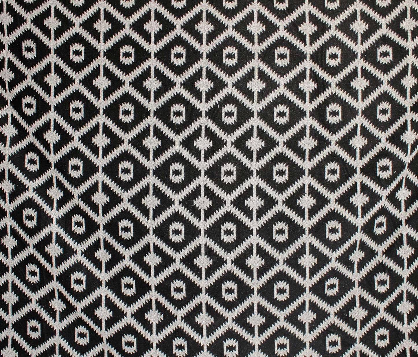 Woodlands - Black & Grey (Per ½ Meter)