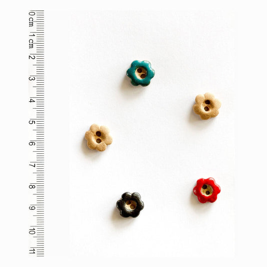 Tiny Flowers Buttons (Set of 5)