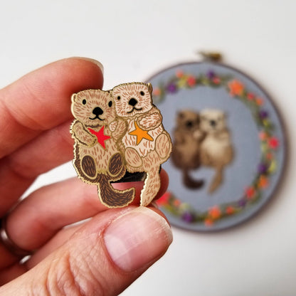 Sea Otters - Enamel Needle Minder