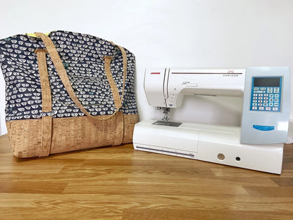 Janome - Horizon 8200QCP Professional Quilting Machine | AcuFeed Flex | Canada