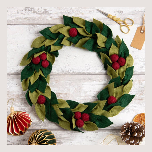 Christmas Berry Wreath - Felt Craft Kit