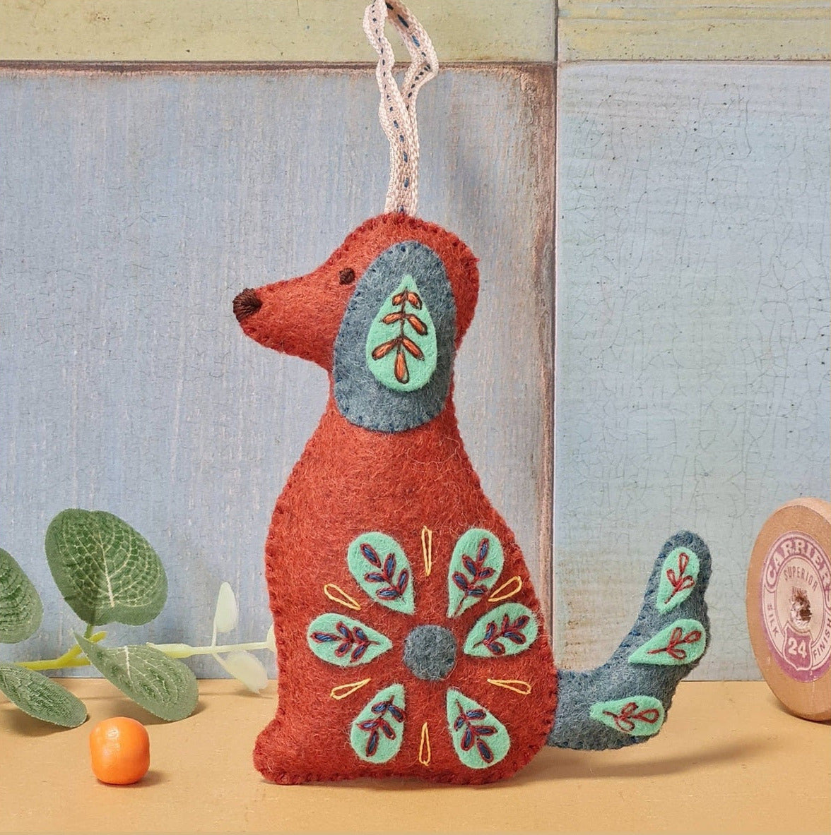 Folk Dog - Felt Craft Mini Kit