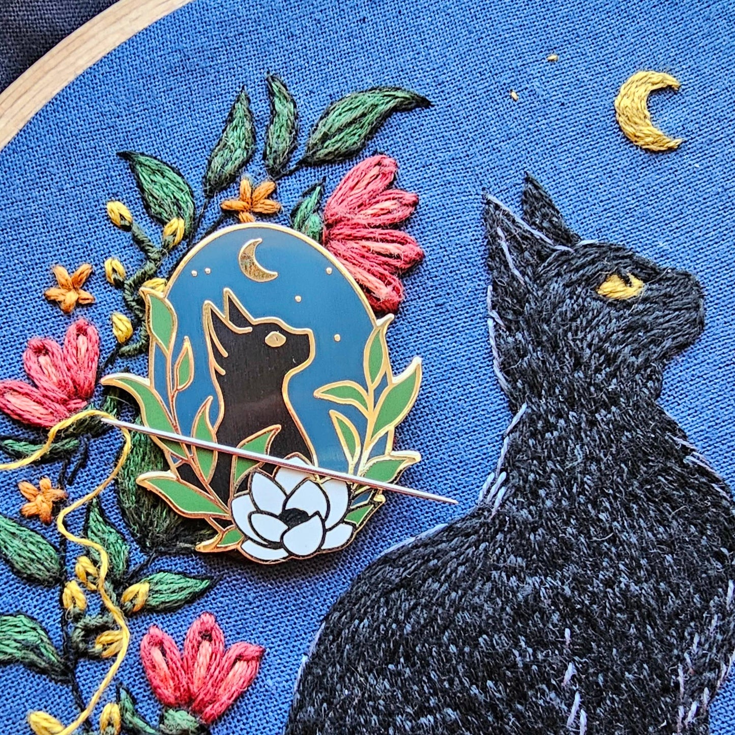 Black Cat - Needle Minder