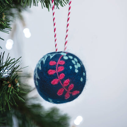 Christmas Baubles - Needle Felting Kit