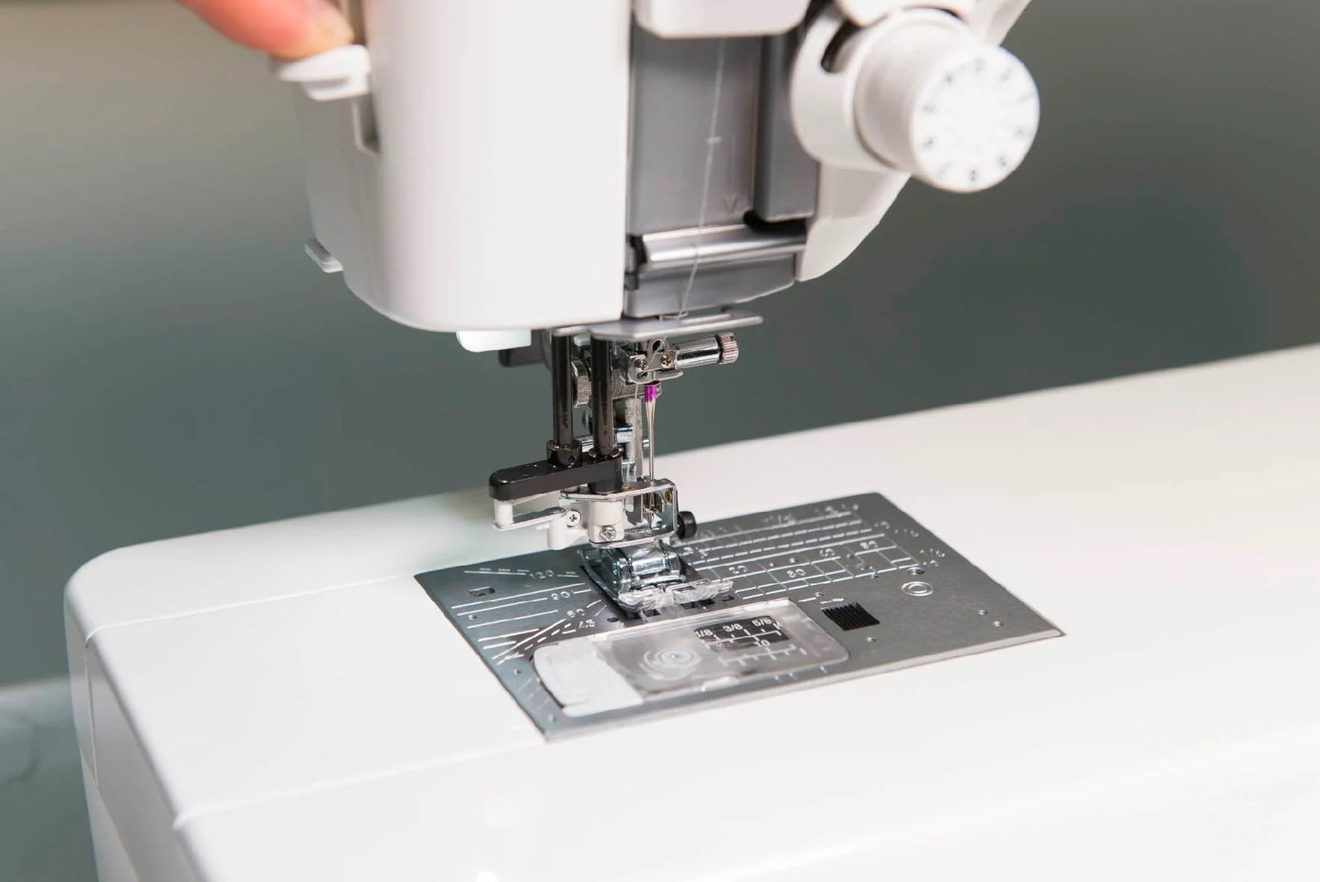 Janome - Memory Craft MC6700P - Professional Grade Sewing Machine Canada