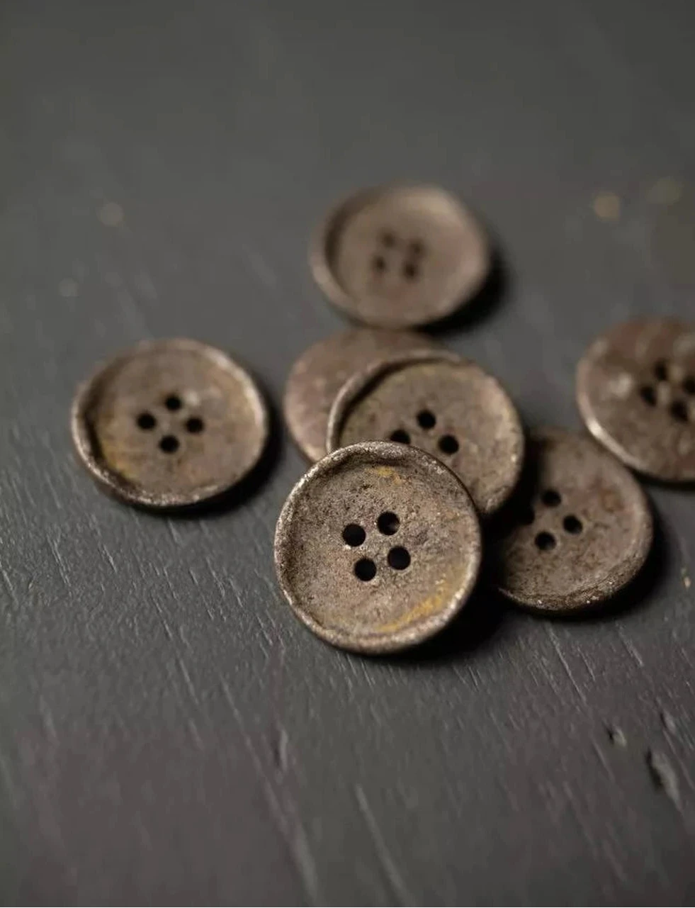 Unearthed Buttons (15mm) - Mechant & Mills